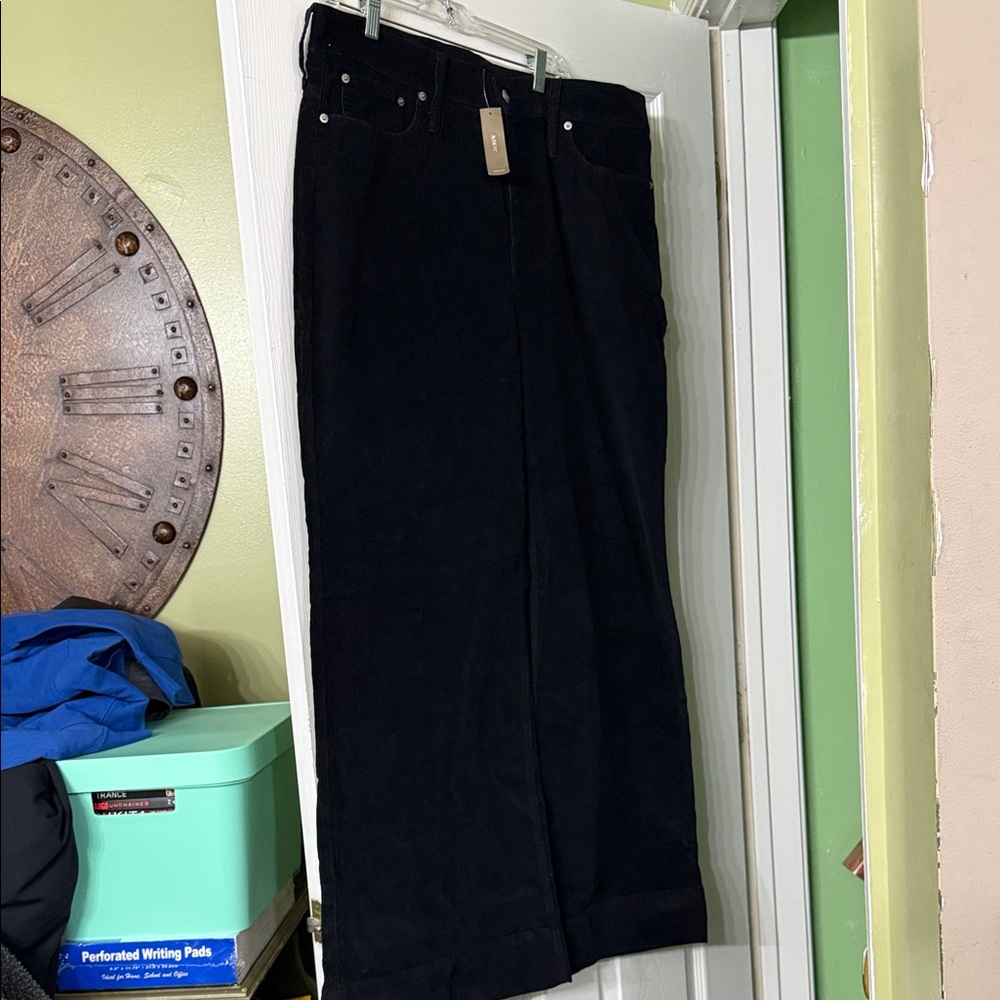 J. Crew Black Wide Legged Corduroy Pants- Brand New!💯